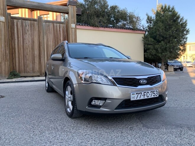 Kia Ceed 2010, 172,000 km - 1.4 l - Bakı