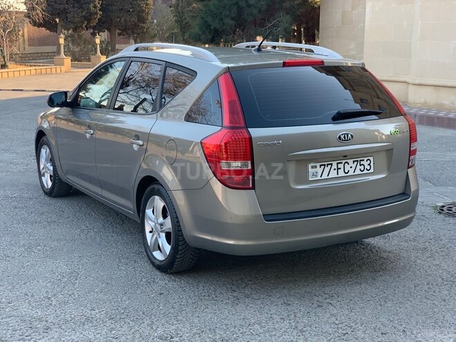 Kia Ceed 2010, 172,000 km - 1.4 l - Bakı