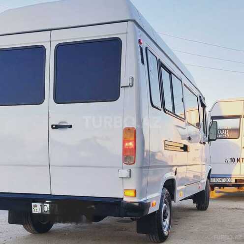 Mercedes 208 D 1995, 145,679 km - 2.0 l - Hacıqabul