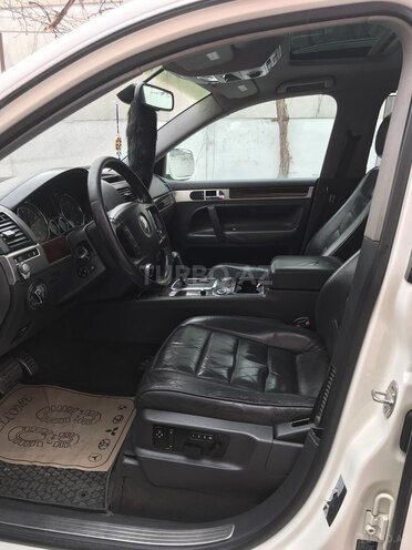 Volkswagen Touareg 2005, 100,000 km - 4.2 l - Şabran