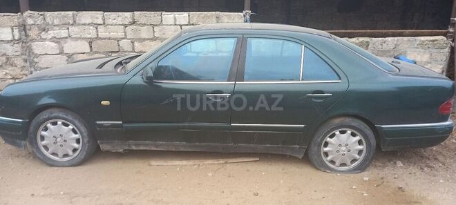 Mercedes E 290 1996, 752,423 km - 2.9 l - Bakı