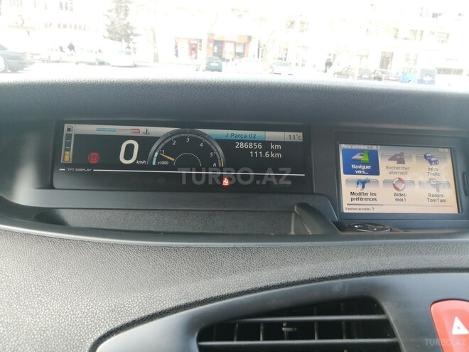 Renault Grand Scenic 2009, 24,000 km - 1.5 л - Bakı