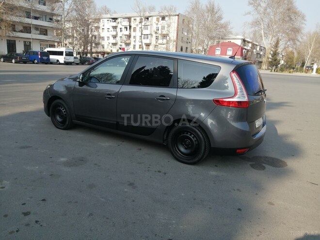 Renault Grand Scenic 2009, 24,000 km - 1.5 л - Bakı