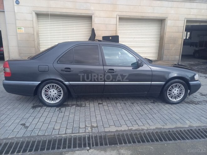 Mercedes C 180 1995, 405,326 km - 1.8 l - Sumqayıt