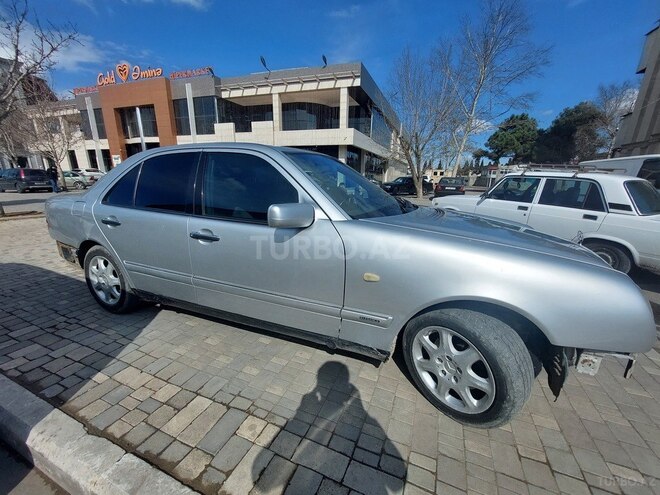 Mercedes E 230 1996, 269,784 km - 2.3 л - Gəncə