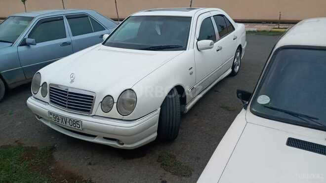 Mercedes E 320 1997, 495,754 km - 3.2 l - Füzuli