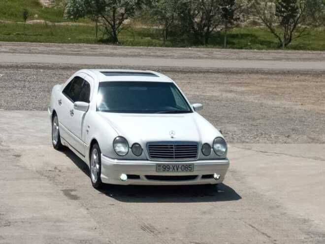 Mercedes E 320 1997, 495,754 km - 3.2 l - Füzuli