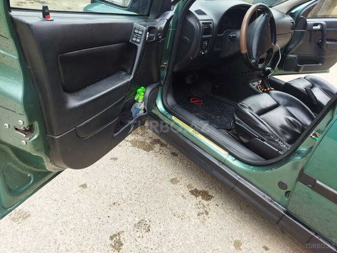 Opel Astra 1999, 254,000 km - 1.6 l - Bakı
