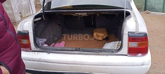 Opel Vectra 1995, 345,000 km - 2.0 l - Bakı