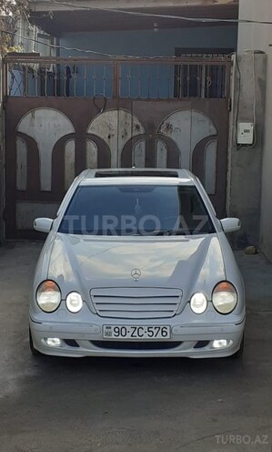 Mercedes E 320 1999, 280,000 km - 3.2 l - Bakı