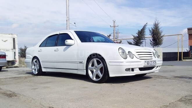 Mercedes E 320 1999, 280,000 km - 3.2 l - Bakı