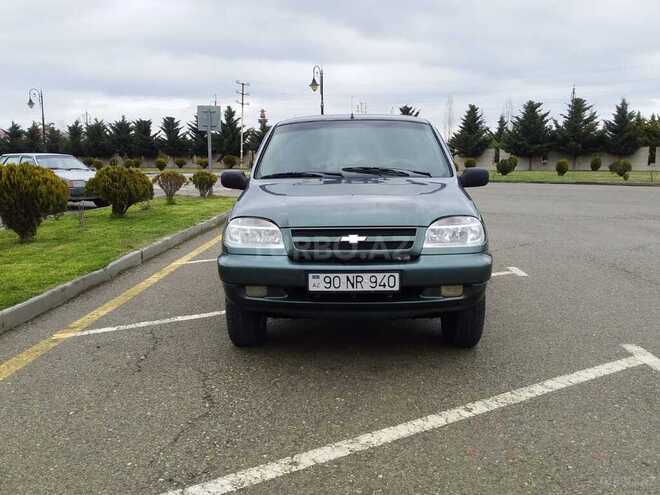 Chevrolet Niva 2006, 255,000 km - 1.7 л - Xudat