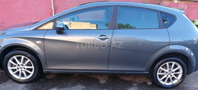SEAT Leon 2012, 140,000 km - 1.6 л - Bakı