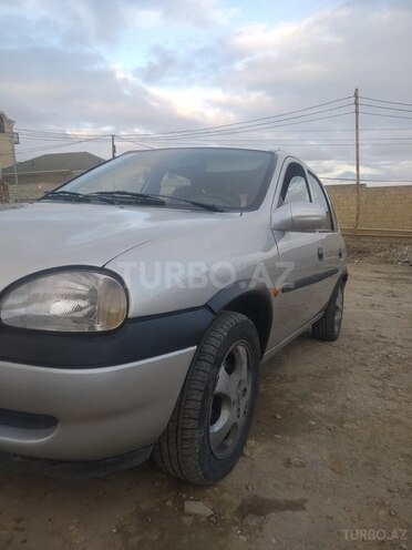Opel Corsa 1999, 287,000 km - 1.4 л - Bakı
