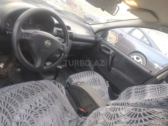 Opel Corsa 1999, 287,000 km - 1.4 л - Bakı