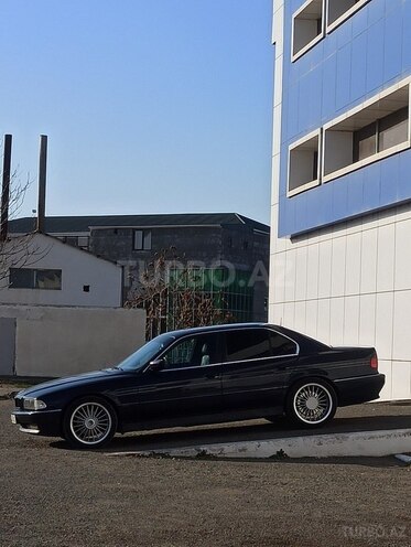 BMW 735 1998, 318,000 km - 3.5 l - Gəncə