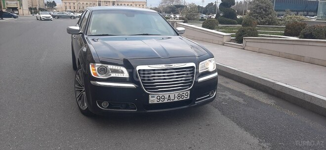 Chrysler 300C 2012, 97,000 km - 3.6 l - Bakı
