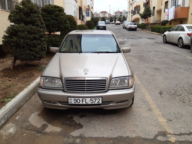 Mercedes C 230 1997, 245,000 km - 2.3 л - Bakı