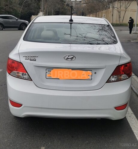 Hyundai Accent 2012, 107,826 km - 1.6 л - Bakı