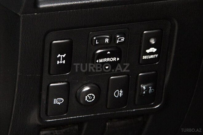 Toyota Hilux 2013, 211,029 km - 3.0 l - Bakı