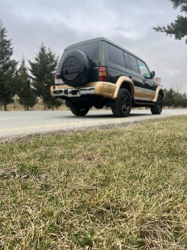 Mitsubishi Pajero 1995, 261,750 km - 2.8 l - Bakı