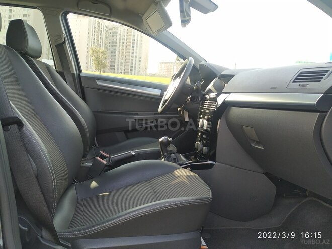 Opel Astra 2009, 237,000 km - 1.3 l - Bakı