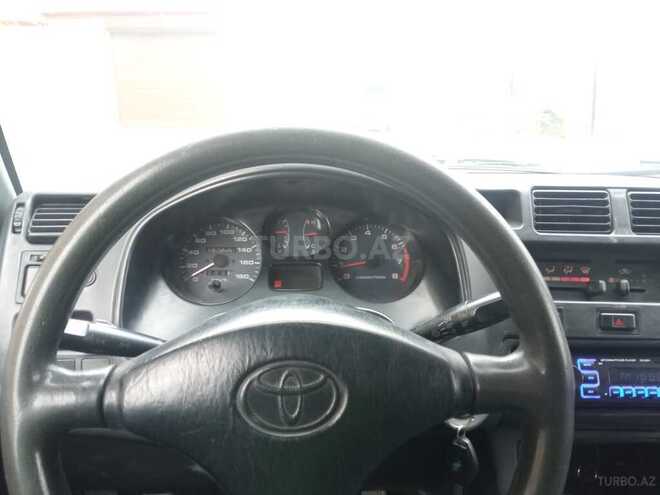 Toyota RAV4 1995, 283,641 km - 2.0 l - Bakı