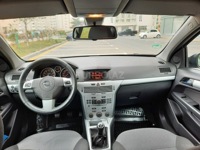 Opel Astra 2009, 183,000 km - 1.4 l - Bakı