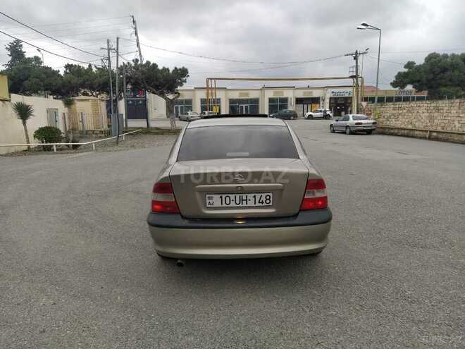 Opel Vectra 1997, 250,000 km - 1.8 l - Bakı