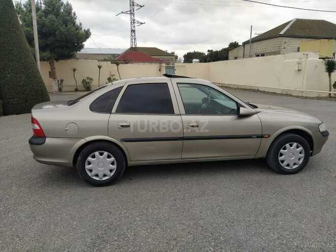 Opel Vectra 1997, 250,000 km - 1.8 l - Bakı