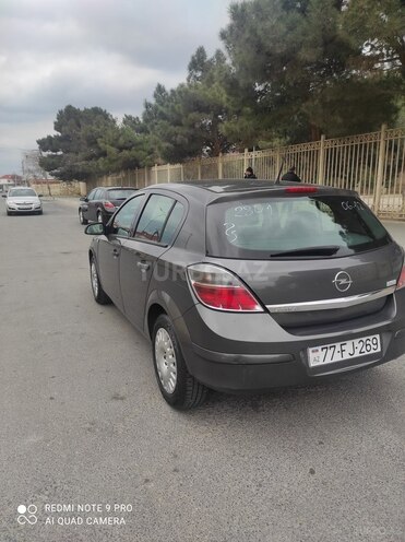 Opel Astra 2009, 143,650 km - 1.4 l - Bakı