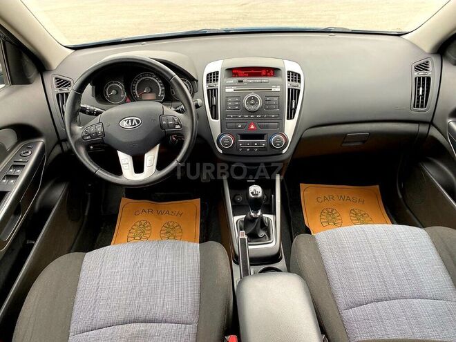 Kia Ceed 2010, 228,000 km - 1.6 l - Bakı