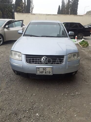 Volkswagen Passat 2002, 228,000 km - 1.8 l - Gəncə