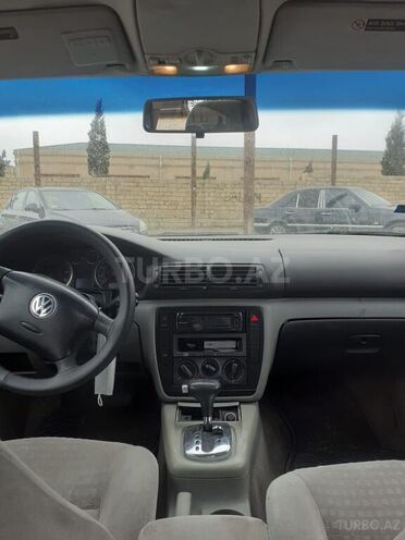 Volkswagen Passat 2002, 228,000 km - 1.8 l - Gəncə