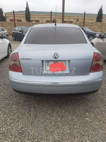 Volkswagen Passat 2002, 228,000 km - 1.8 l - Gəncə