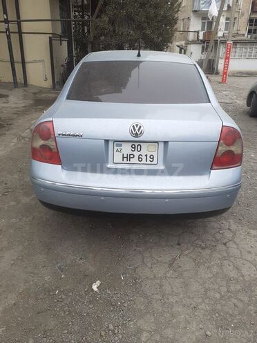 Volkswagen Passat 2002, 228,000 km - 1.8 l - Gəncə