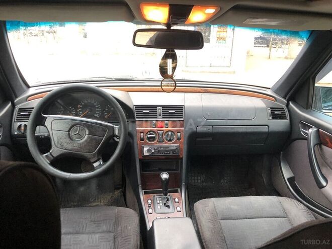 Mercedes C 180 1997, 311,000 km - 1.8 л - Sumqayıt
