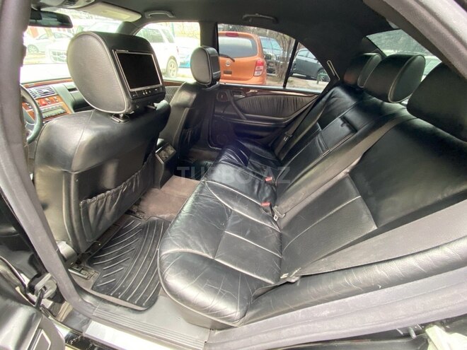 Mercedes E 270 2001, 350,000 km - 2.7 l - Bakı