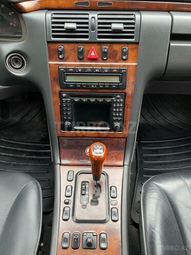Mercedes E 270 2001, 350,000 km - 2.7 l - Bakı