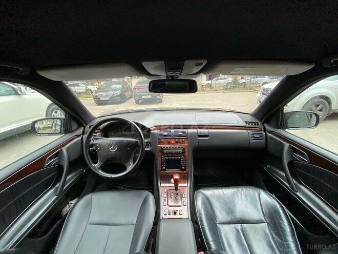 Mercedes E 270 2001, 350,000 km - 2.7 l - Bakı