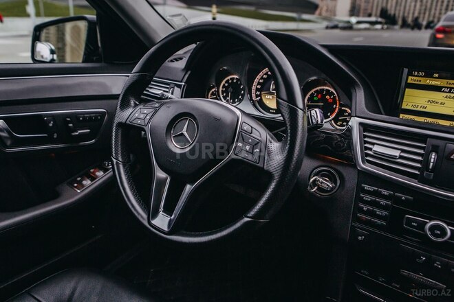 Mercedes E 220 2012, 98,000 km - 2.2 л - Bakı
