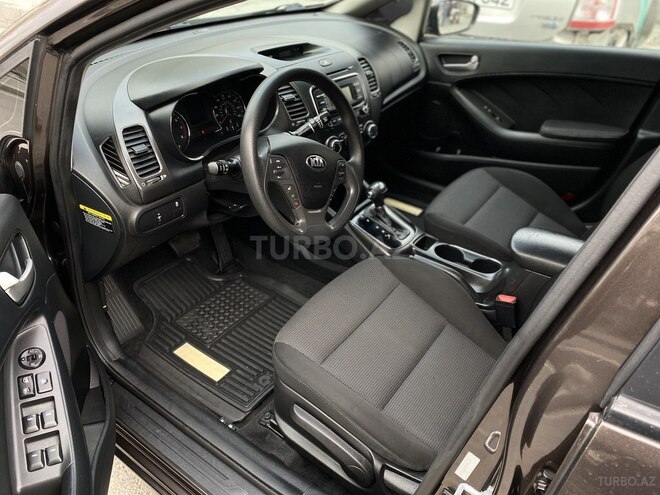 Kia Cerato 2017, 102,900 km - 2.0 l - Bakı