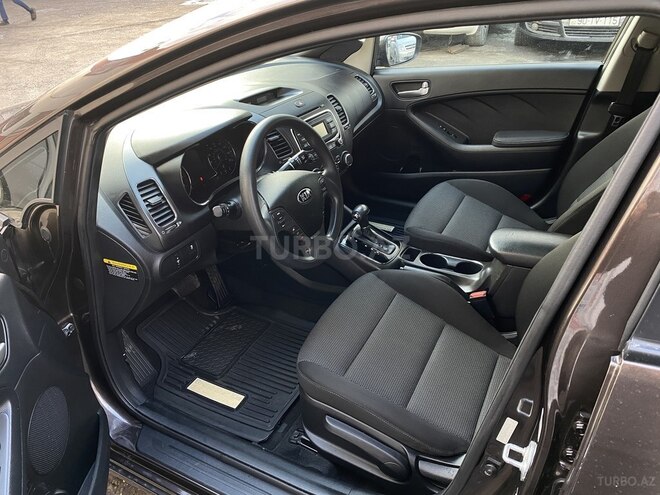 Kia Cerato 2017, 102,900 km - 2.0 l - Bakı