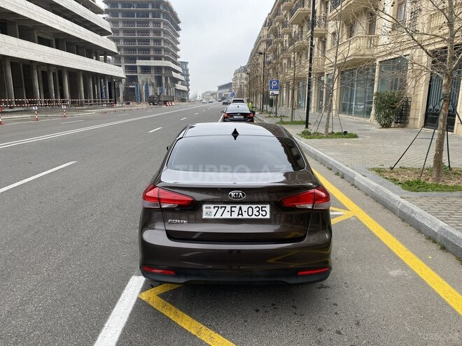 Kia Cerato 2017, 102,900 km - 2.0 l - Bakı