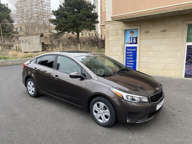 Kia Cerato 2017, 102,900 km - 2.0 l - Bakı