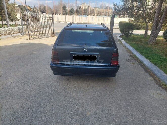 Mercedes C 220 1999, 357,300 km - 2.2 l - Bakı
