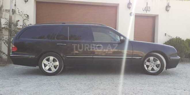 Mercedes E 240 2000, 350,000 km - 2.6 l - Bakı