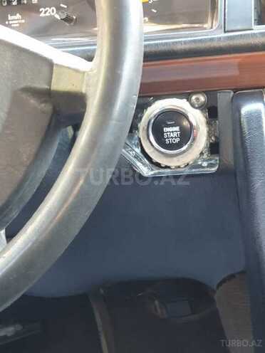 Mercedes E 200 1990, 263,000 km - 2.0 l - Bakı