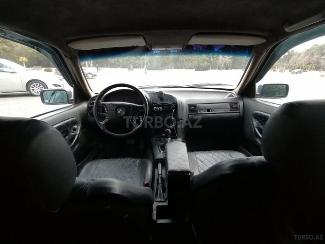 BMW 320 1993, 254,000 km - 2.0 l - Sumqayıt