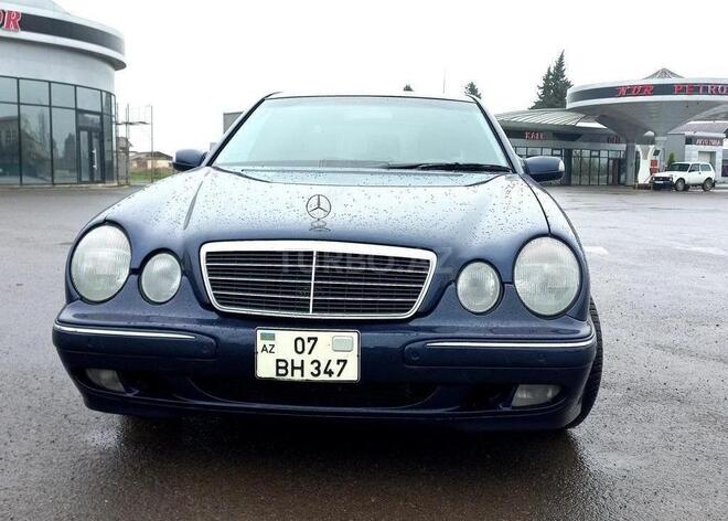 Mercedes E 220 2000, 554,750 km - 2.2 l - Astara
